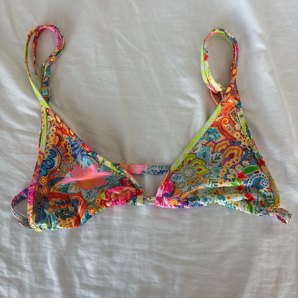 Kulani Kinis Bikini Top